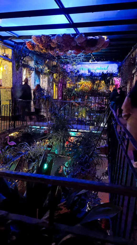 Ruin Bars_Szimpla Kert_Budapest